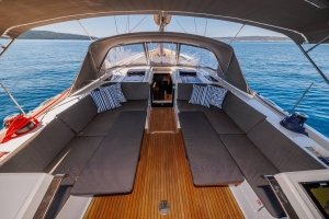 Yacht Hanse 588 MISCHIEF  foto: Croatia Yachting
