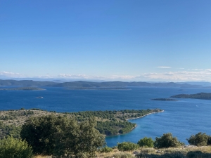 Widok na Park Narodowy Kornati - żeglarska perła Chorwacji | Charter.pl foto: Katarzyna Kowalska