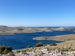 Widok na Park Narodowy Kornati - żeglarska perła Chorwacji | Charter.pl foto: Katarzyna Kowalska