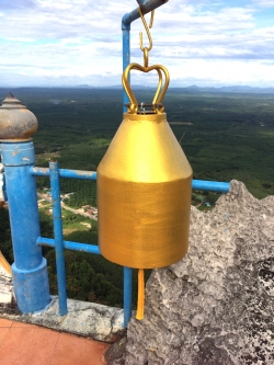 Wat Tham Suea czyli Świątynia Jaskini Tygrysa | Charter.pl foto: Kasia Koj