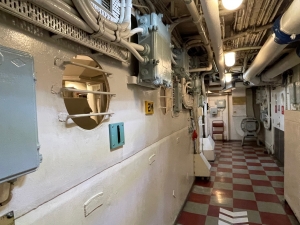 Wnętrze okrętu muzeum HMS Belfast w Londynie | Charter.pl foto: Katarzyna Kowalska