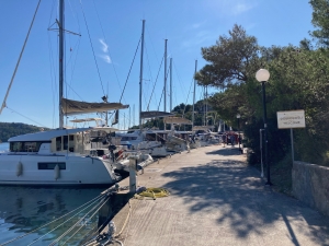 Miasteczko i marina Zaton, lekko na uboczu | Charter.pl