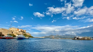 Rejs morski u wybrzeży Korsyki | Charter.pl foto: Justyna & Bartek