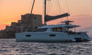 Katamaran Saba 50 | Charter.pl foto: www.fountaine-pajot.com