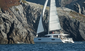 Katamaran Saba 50 | Charter.pl foto: www.fountaine-pajot.com