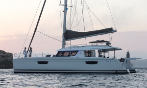 Katamaran Saba 50 | Charter.pl foto: www.fountaine-pajot.com