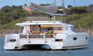 Katamaran Saba 50 | Charter.pl foto: www.fountaine-pajot.com