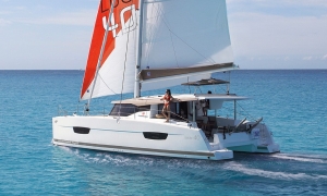 Katamaran Pajot 40 | Charter.pl foto: www.fountaine-pajot.com