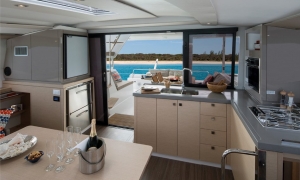 Katamaran Pajot 40 | Charter.pl foto: www.fountaine-pajot.com