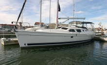 Hunter 44 DS