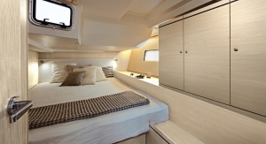 Oceanis 51.1, wnętrze | Charter.pl foto: www.beneteau.com