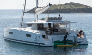 Katamaran Saona 47 | Charter.pl foto: www.fountaine-pajot.com