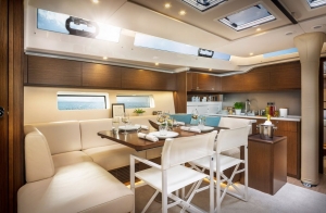 Bavaria Cruiser 57 | Charter.pl foto: www.bavariayachts.com