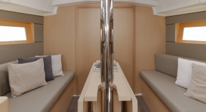 Oceanis 35.1 | Charter.pl foto: www.beneteau.com