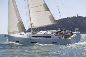 Dufour 430 GL | Charter.pl foto: www.dufour-yachts.com