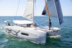  foto: https://excess-catamarans.com/