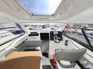 Beneteau Antares 8 | Charter.pl foto: www.masteryachting.hr