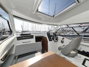 Beneteau Antares 8 | Charter.pl foto: www.masteryachting.hr