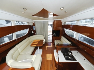 Jeanneau, Prestige 46 Fly | Charter.pl foto: www.masteryachting.hr