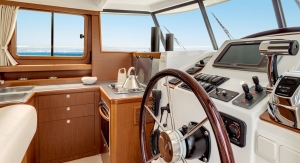 Swift Trawler 34 Fly | Charter.pl foto: www.beneteau.com