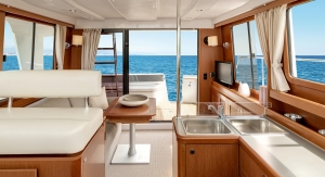 Swift Trawler 34 Fly | Charter.pl foto: www.beneteau.com