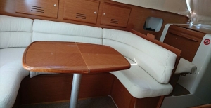 Beneteau Antares 10,80 | Charter.pl 	 foto: www.sunturist-charter.hr