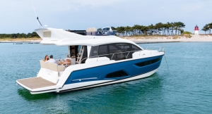 Sealine F430 | Charter.pl foto: www.hanseyachtsag.com