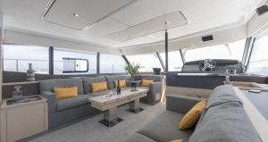 Wnętrze jachtu Fountaine Pajot m/y 44 | Charter.pl foto: www.fountaine-pajot.com