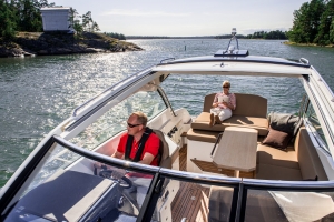 Jacht motorowy Flipper 900 ST | Charter.pl foto: www.flipperboats.fi