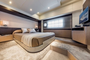 Wnętrze jachtu Navetta 48 | Charter.pl foto: www.yachting2000.at