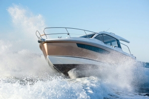 Jacht motorowy Sealine C330 | Charter.pl foto: www.sealineyachts.hr