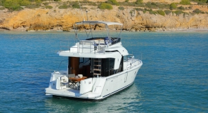 Jacht motorowy Swift Trawler 35 | Charter.pl foto: www.beneteau.com