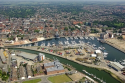 Neptune Marina i swich Haven Marina w pełnej okazałości foto: https://marinas.com