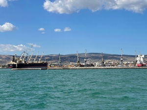 Volos to tętniące życiem nadmorskie miasto położone nad Zatoką Pagasyjską, u stóp góry Pelion | Charter.pl foto: Katarzyna Kowalska