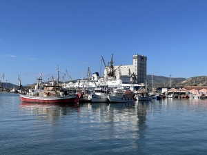 Volos to tętniące życiem nadmorskie miasto położone nad Zatoką Pagasyjską, u stóp góry Pelion | Charter.pl foto: Katarzyna Kowalska