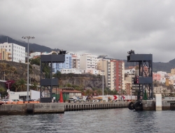 Śluza przed wejściem do mariny Santa Cruz, wyspa La Palma foto: Kasia Koj