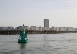 Ostenda od widziana z pokładu naszego jachtu - charter.pl foto: Kasia Koj