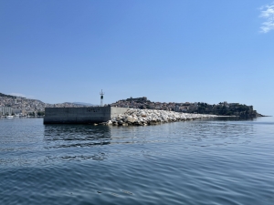 Główki portu Kavala | Charter.pl foto: Katarzyna Kowalska