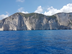 Płyniemy, nasz główny cel Zakinthos, a tam...... | Charter.pl foto: załoga s/y George