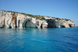 Płyniemy, nasz główny cel Zakinthos, a tam...... | Charter.pl foto: załoga s/y George