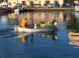 Port i miasteczko Cala Gavetta, wspaniałe miejsce | Charter.pl foto: Katarzyna Kowalska
